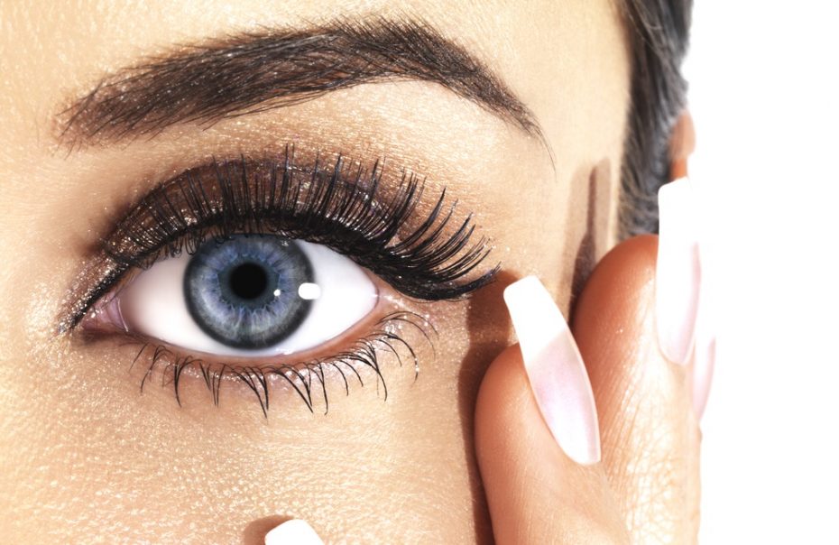 Delineado permanente de ojos: el secreto de la micropigmentación